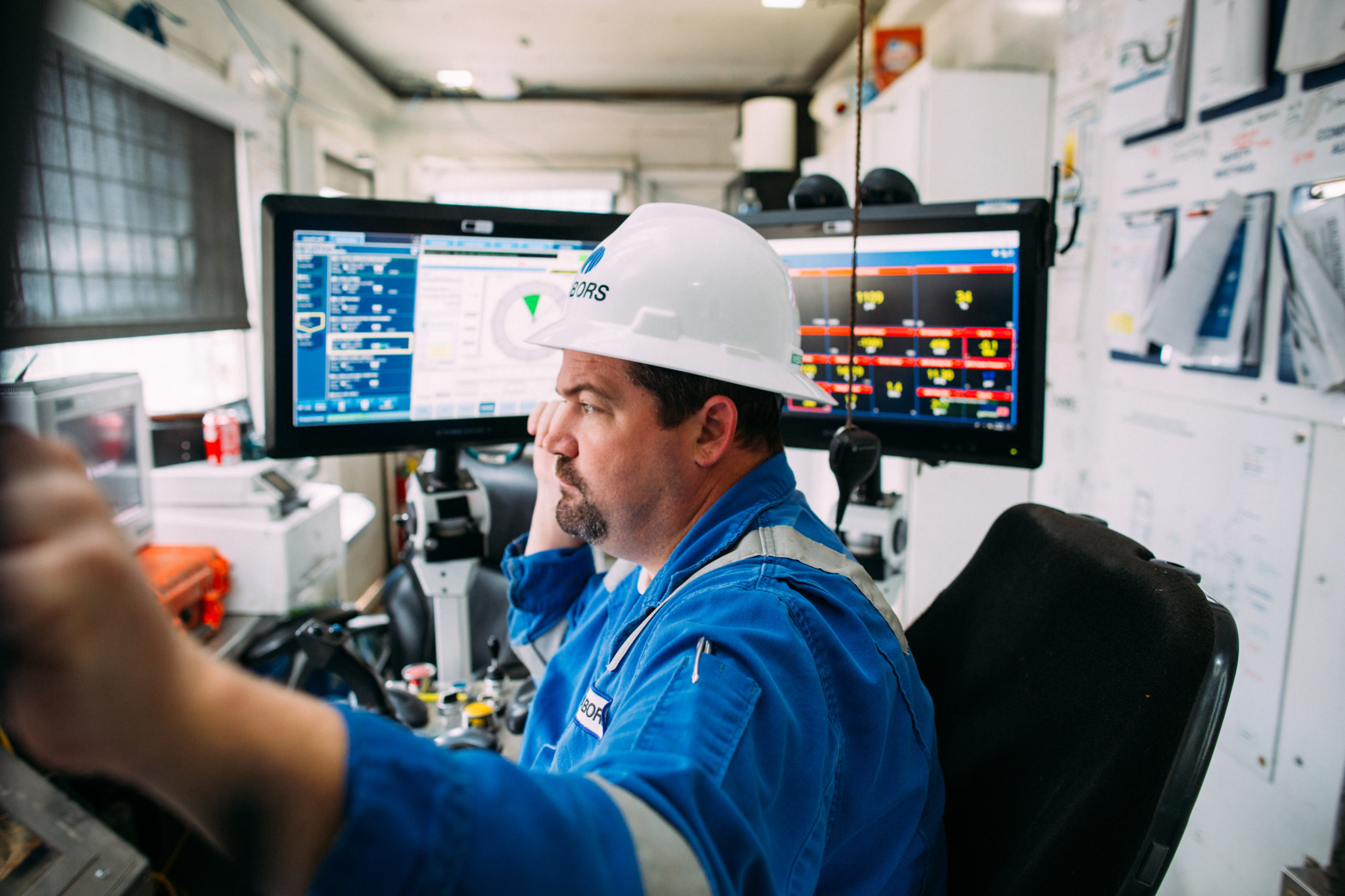 A driller leveraging the SmartROS™ rig operating system